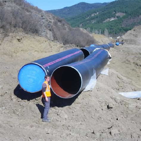 Full Bore Rupture Of A 14 Inch 355 Mm Pipeline As A Result Of 1 52 M