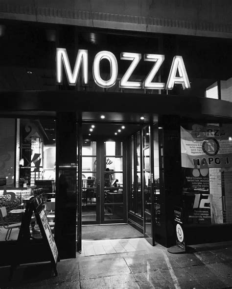 Neapolitan Style Pizza at Mozza in Glasgow (Leave Room for a Birramisu ...