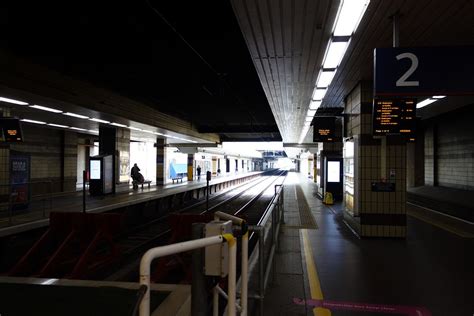 Platforms London Fenchurch Street Station At 10 33 A M Flickr