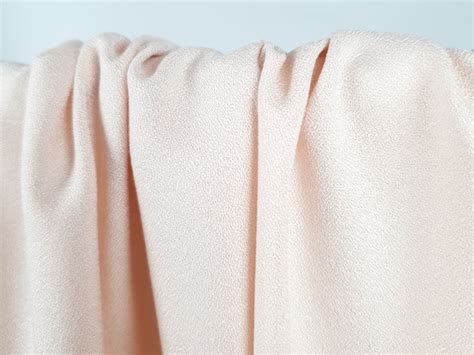 Tissu Crepe Viscose Eva Rose Pale Mercerie En Ligne The Sweet