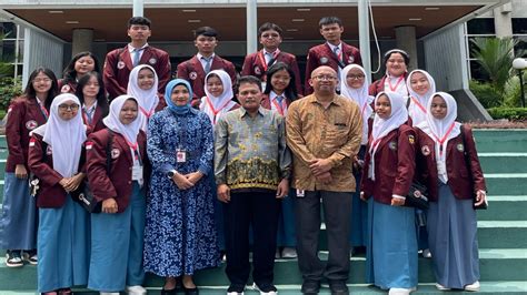 PALING UNGGUL 5 SMA Negeri Terbaik Di Bekasi Tahun 2024 Menurut LTMPT