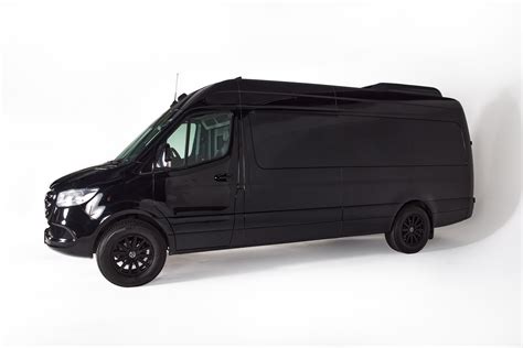 Sprinter – Royal Exotic Car Rental LA