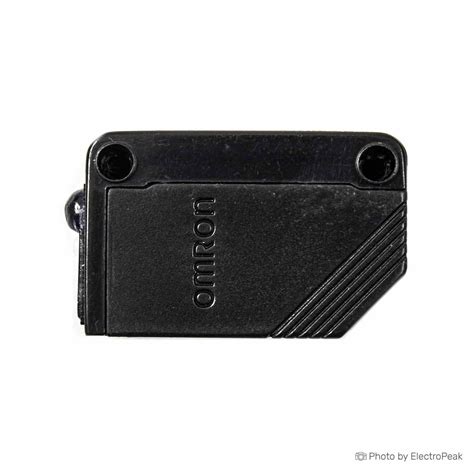 OMRON E3Z-D61 Compact Photoelectric Sensor