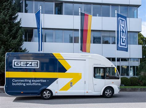 GEZE Showmobile | GEZE