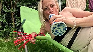 Méga gode dans ma chatte prolapsus XVIDEOS