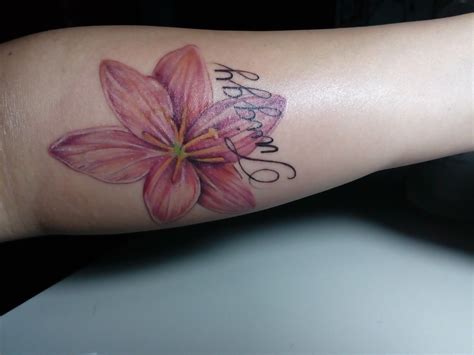 Flower Tattoo Twiggy Tattoo In Tattoos Flower Tattoo