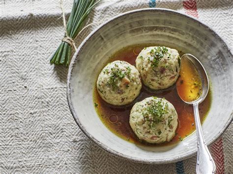 Schmeckt Wie Auf Der Alm Rezept Für Südtiroler Speckknödel Freundin De