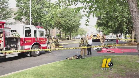 Firefighters Battle Flames At Fayetteville Apartment Complex Abc11 Raleigh Durham