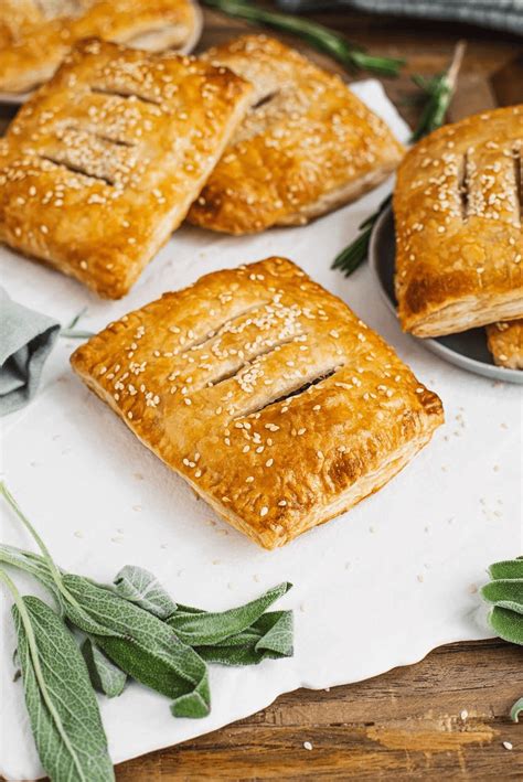 Vegan Puff Pastries With Spinach Ricotta Best Of Vegan Appetizers