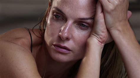 Rebecca Ferguson En Lingerie Pour Calvin Klein Octobre