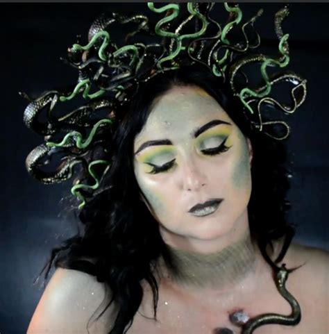 Medusa Makeup Medusa Snake Halloween Tutorial Med Tech Trendy