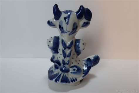 Винтаж: Фарфоровая статуэтка в виде коровы-Кармен высота-13 см купить в ...