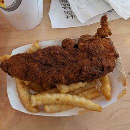 DAVES HOT CHICKEN Updated July Photos Reviews W Sahara Ave Las Vegas