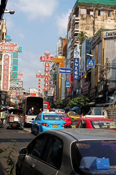 Chinatown Bangkok Thailand - a Bangkok dragon walking tour