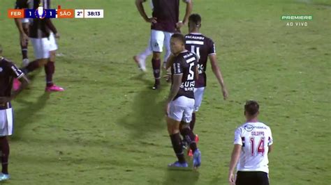 Vídeo Pablo levou cartão amarelo contra x São Paulo futebol ge