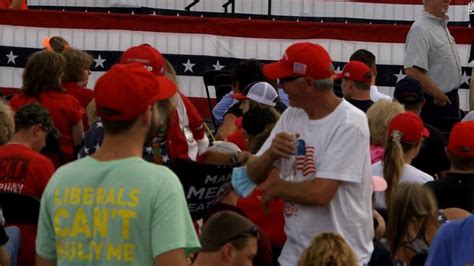 Trump Campaign Crowd Appear To Violate North Carolina Mask Order Cnnpolitics