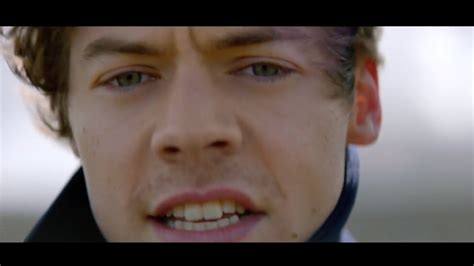 Watch: Harry Styles releases “Sign Of The Times” music video - Grazia