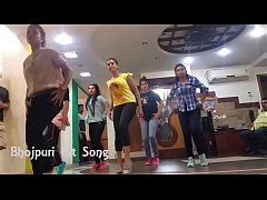 Hot Akshara Singh Dance Rehearsal And Shaking Boobs Xxx Mobile Porno Videos Movies IPornTV Net