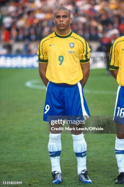 530 Ronaldo World Cup 1998 Stock Photos, High-Res Pictures, and Images ...