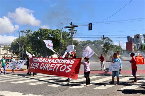 Entregadores de aplicativos têm lista de PUNIÇÕES impostas pelas empresas