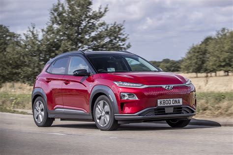 Hyundai Kona Electric 64kWh Premium SE 2018 UK first drive | Autocar