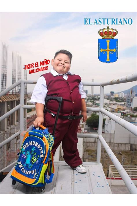 Iker El niño millonario ya es modelo de uniformes escolares