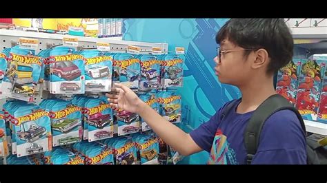 Hunting Hot Wheels di Toys Kingdom Plaza Surabaya 뜨거운 바퀴 ホットウィール 风火轮