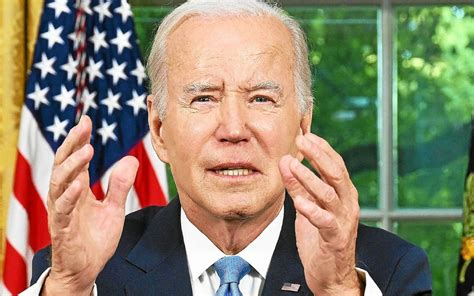 Joe Biden promulgue la loi écartant un défaut de paiement des États