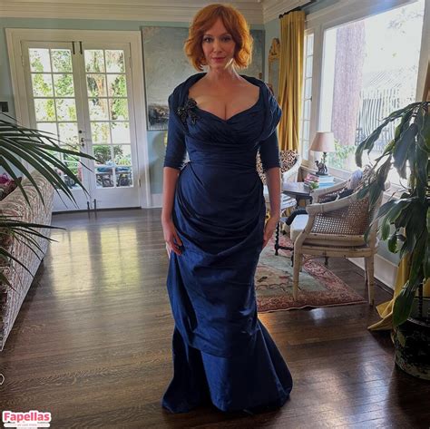 Christina Hendricks Aka Actuallychristinahendricks Nude Leaks Fapellas