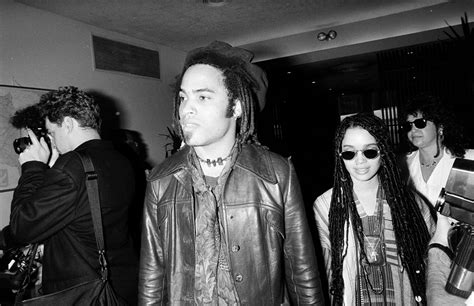 Lenny Kravitzs ‘obsession With Lisa Bonet When They First Met Caused