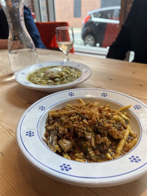 New distribution deals will bring 33 Sud to more stores 25