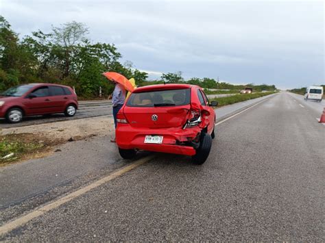 Camioneta Causa Accidente De Tr Nsito En La Carretera M Rida Motul