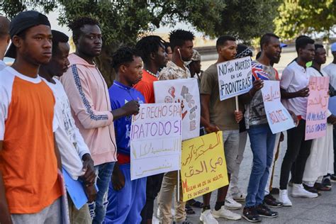 Le Nombre De Migrants Entrant Par Les Cl Tures De Ceuta Et Melilla