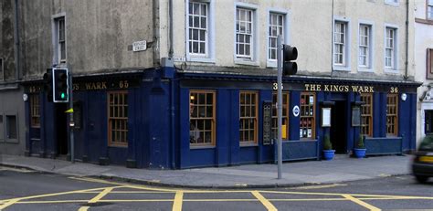 10 Oldest Pubs in Edinburgh - Oldest.org