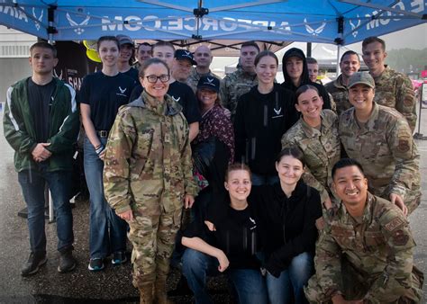 Reserve Leadership Engages And Inspires Community Commends Total Force Recruiters Air Force