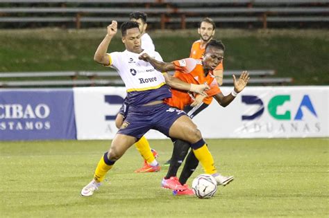 Pantoja Gana 0 2 A Cibao FC Y Clasifica A La Semifinal De La LDF