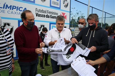 Flamengo e Vasco travam batalha de bastidores pelo Maracanã