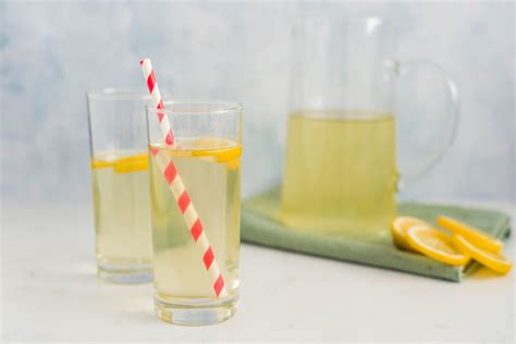 Traditional Elderflower Cordial Recipe