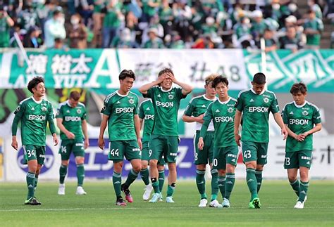 松本山雅、再び勝ち点2逃す 攻撃で圧倒もゴールは遠く0－0｜信濃毎日新聞デジタル 信州・長野県のニュースサイト