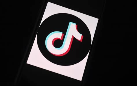 ¿qué Es El Péndulo Humano Nuevo Reto Viral De Tiktok Para Conocer Tu Futuro El Informador