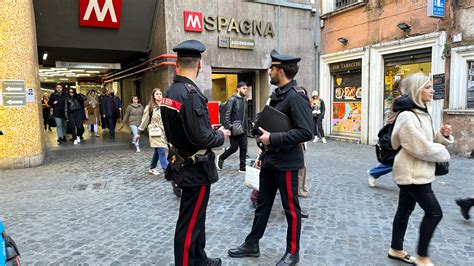 Furti E Borseggi A Pasqua E Pasquetta Arresti A Roma Confinelive