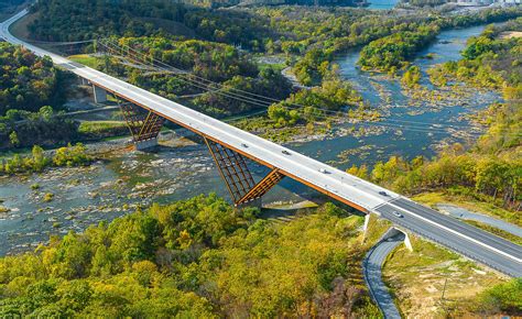 Shenandoah River Bridge Delta Frame | American Institute of Steel ...