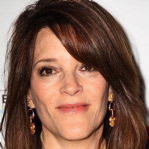 Marianne Williamson - Age, Family, Bio | Famous Birthdays