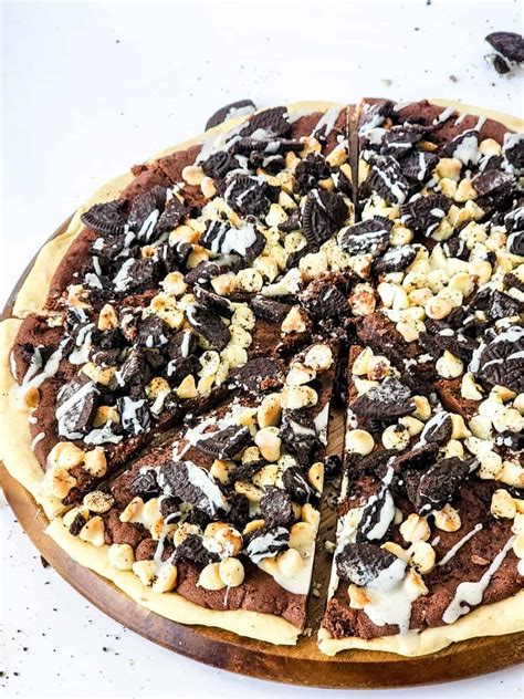 Oreo Dessert Pizza Recipe » Homemade Heather