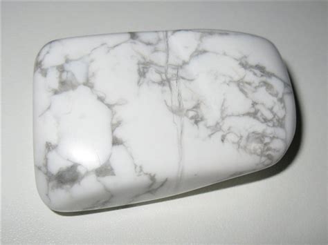 Кахолонг камень: [фото, свойства и характеристики]