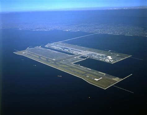 osaka airport - Living + Nomads – Travel tips, Guides, News & Information!