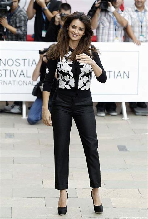 Penelope Cruz Penelopecruzoficial Penelopefalls Nude OnlyFans Photo 210 The Fappening Plus