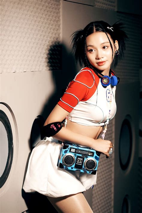 Hot Girl H I Ph Ng Tung Mv C C Ch T Debut Danh X Ng Giana Khoe K N Ng L T Gi B Ng Roller