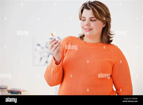 Overweight Woman Smoking Hi Res Stock Photography And Images Alamy