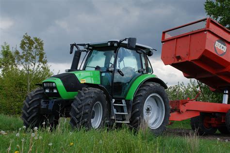 Video Deutz Fahr K Landbouwmechanisatie